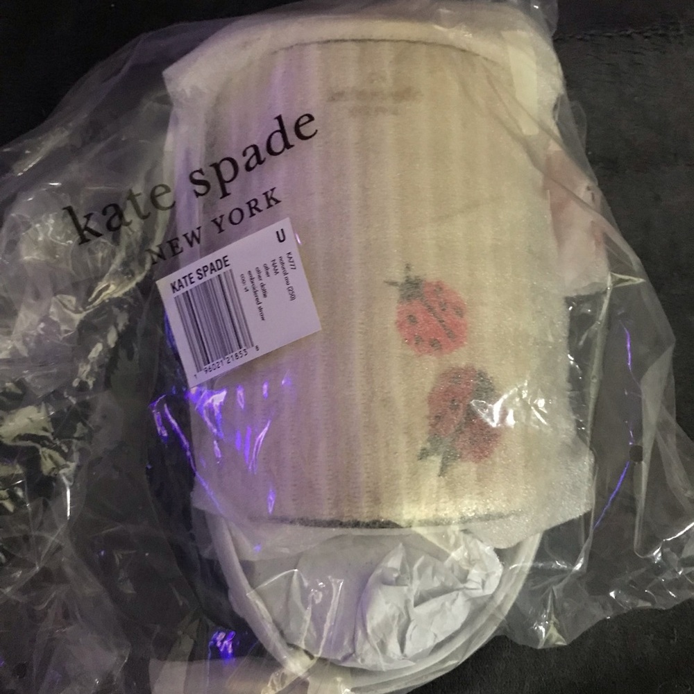 Kate Spade NWT Ladybug Cylinder Crossbody - HOST PICK! 🏆 - Picture 8 of 12